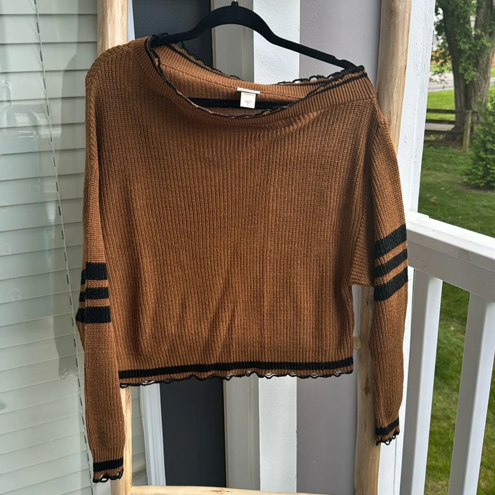 🤎DAYTRIP🤎 - Picture 3 of 7